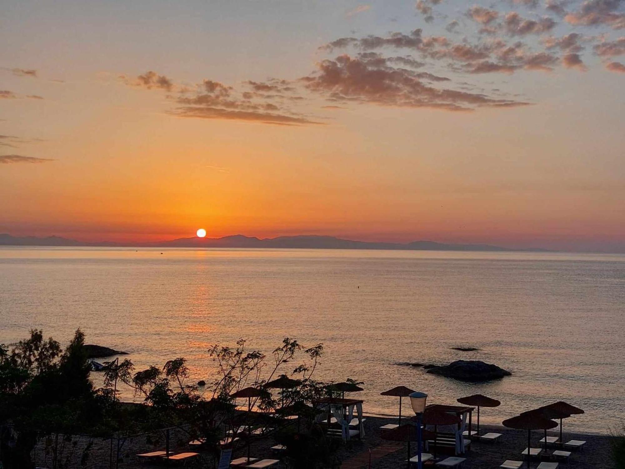 فندق Stegna Sea & Sun أرخانجلوس الغرفة الصورة
